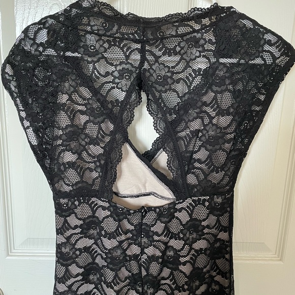 Miusol Cocktail Dress Deep V Tank Lace Floral Size M - Picture 4 of 8